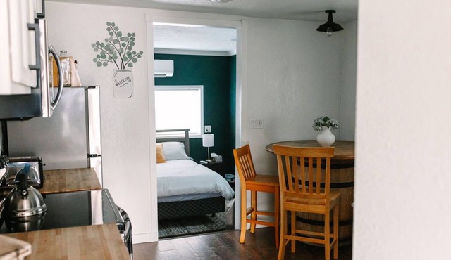 Farmhouse Style Guesthouse in Kennewick