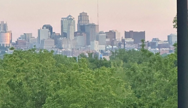 MAJOR INTERNATIONAL SPORTING EVENT 2026 KC Skyline Escape Minutes to Everything