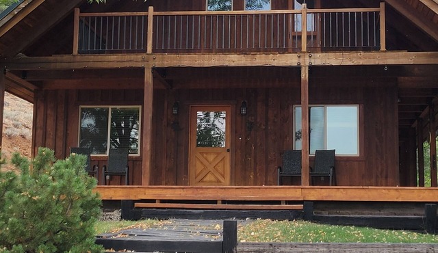Fir Creek Ridge House Perfect For Groups. Stunning Views Forest Access Sleeps 9+
