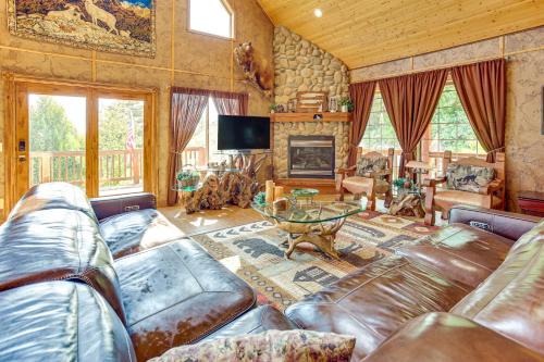 Fish Haven Cabin w/Game Room, Views + Deck!