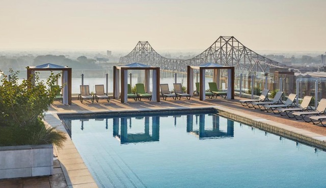 Four Seasons St. Louis