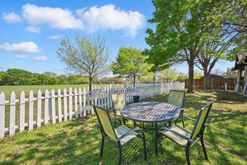 Frisco Downtown Gem - Green Belt