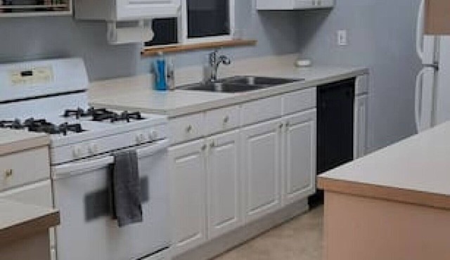 Fun downtown home for exploring La Grande
