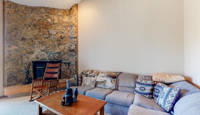 Granby Condo with Views