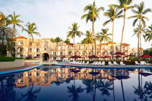 Grand Decameron Complex Bucerias, A Trademark All-Inclusive Resort in Bucerías