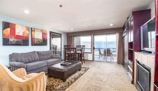 GrandView 206 - Luxury Waterfront Condo