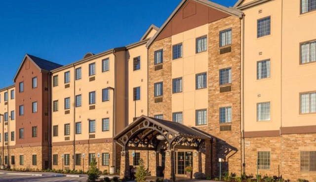 Great for Business Travelers! Studio Suite in Wichita Falls | Free Breakfast + Fitness Center
