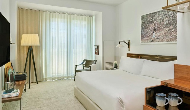 Halcyon, a hotel in Cherry Creek, Denver