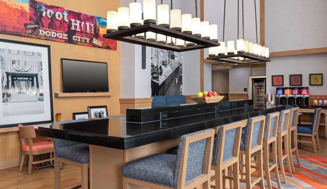Hampton Inn & Suites by Hilton Dodge City