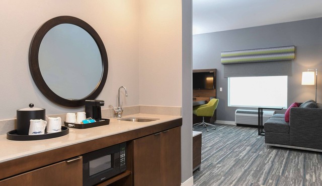 Hampton Inn & Suites Cincinnati Liberty Township