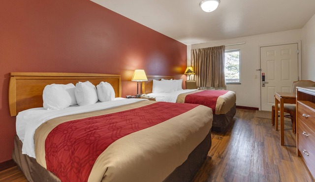 Harmony Inn & Suites