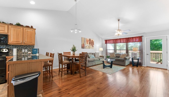Heavenly Hideaway 2 Bedroom Condo by RedAwning