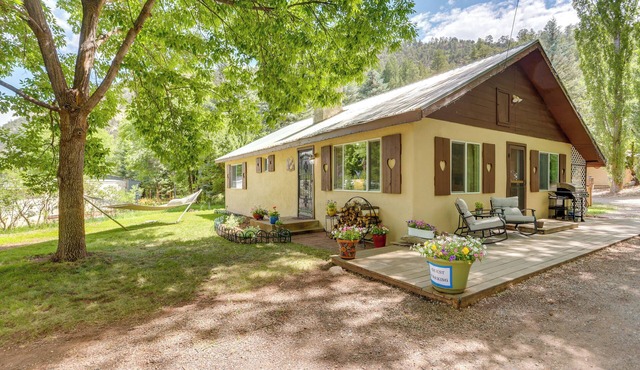 Hike On-Site: Mountain-View Hideaway in Durango