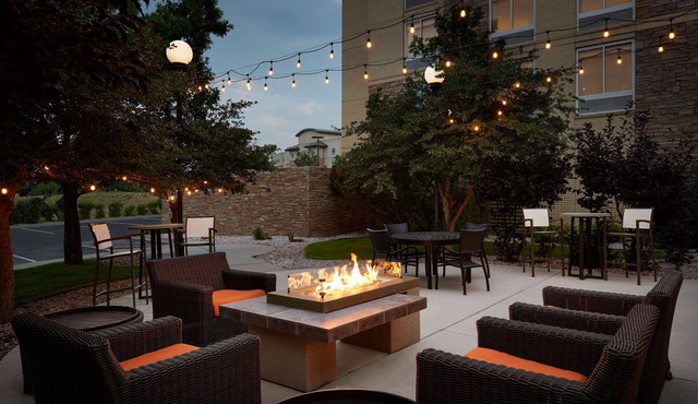 Hilton Garden Inn Denver South Park Meadows Area