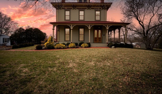 Historic and Gorgeous 4Bdrm 4Bthrm Home close to ISU.