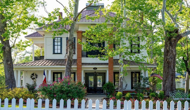 Historic Huntington Home w/Pond & Flower Gardens!