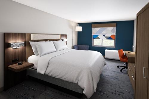 Holiday Inn Express & Suites Greenwood Village – DTC by IHG