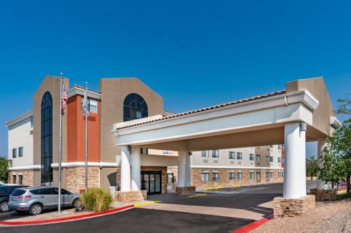 Holiday Inn Express Hotel & Suites Albuquerque - North Balloon Fiesta Park by IHG