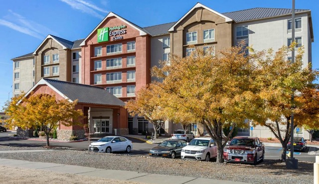 Holiday Inn Express Hotel & Suites Albuquerque Midtown by IHG