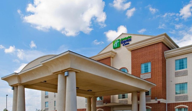 Holiday Inn Express & Suites Levelland by IHG