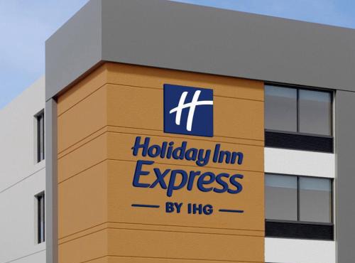 Holiday Inn Express & Suites Choctaw - Oklahoma City East by IHG