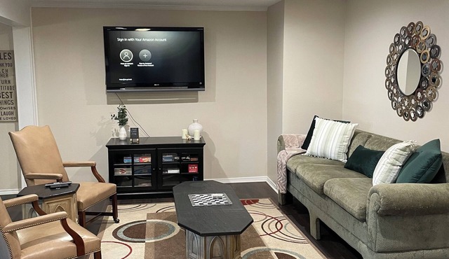 Home Away from Home - Relaxing 3BR Retreat - Easy Access to Dallas Attractions