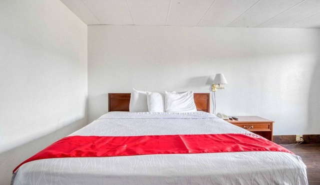 King Bed | San-Antonio