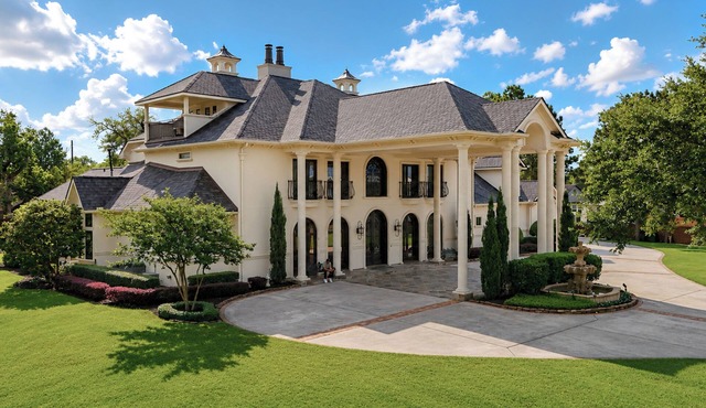 La Mansion close to Houston downtown