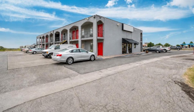 Lackland Gateway Inn