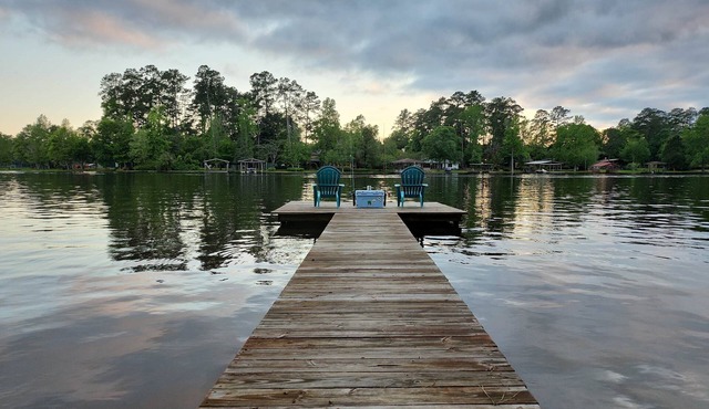 Lake Escape at Reserve & Roam