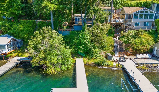 Lakefront Cabin w/Dock Boat Launch Nearby Swim, Fish, Grill & Chill WiFi