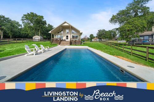 Lakefront home with huge yard and picturesque front Porch