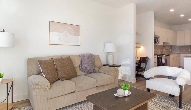 Landing | Amazing 1BD, Gym, Clubhouse