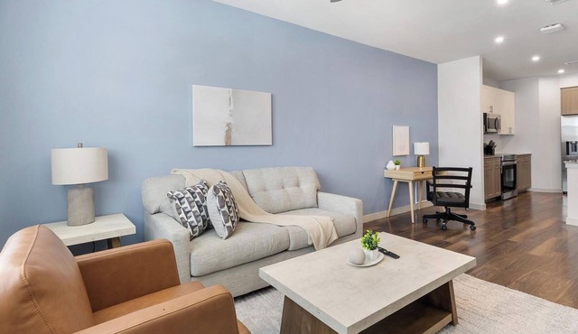 Landing | Beautiful 1BD, Pool, Gym
