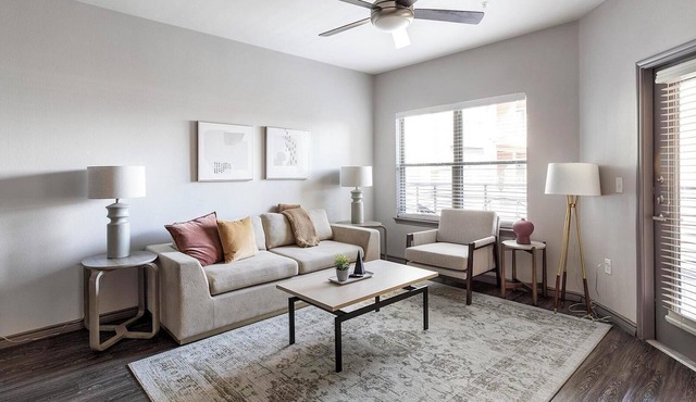Landing | Incredible 1BD, Gym, Clubhouse