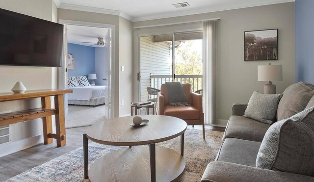 Landing | Incredible 2BD, Gym, Pool
