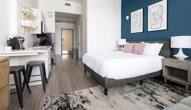 Landing | Incredible Studio, Gym, Clubhouse