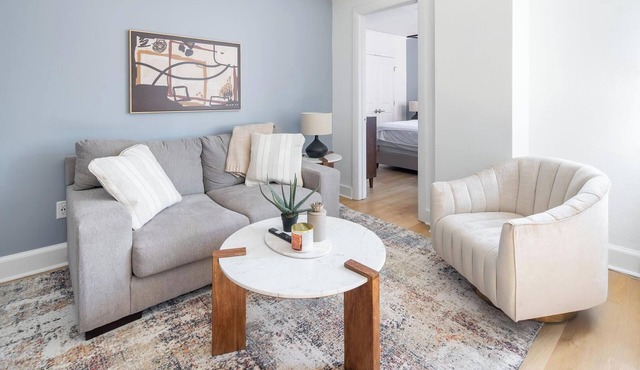 Landing | Incredible 1BD, Yoga Studio, Gym