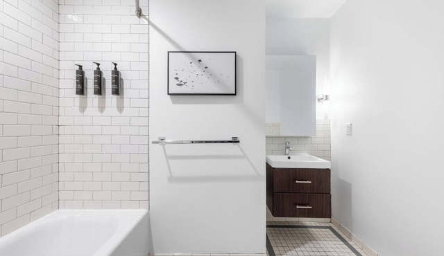 Landing | Incredible 2BD, Yoga Studio, Gym