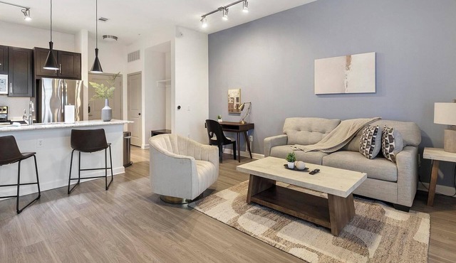 Landing | Modern 1BD, Game Room, Gym