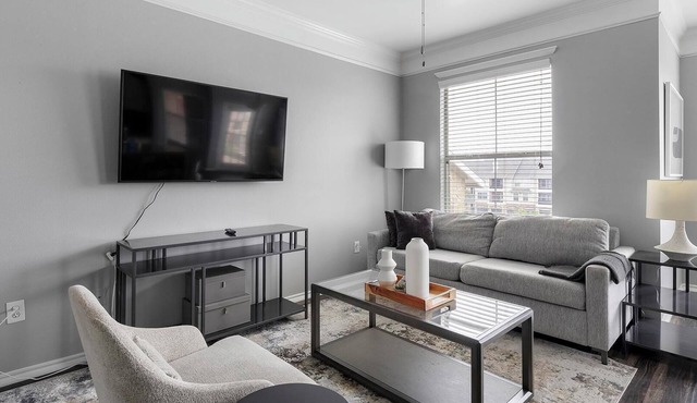 Landing | Stunning 1BD, Clubhouse, Gym