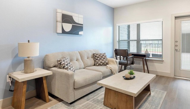 Landing | Stunning 1BD, Game Room, Clubhouse