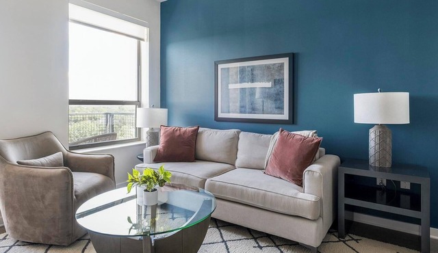 Landing | Stunning 1BD, Yoga Studio, Game Room