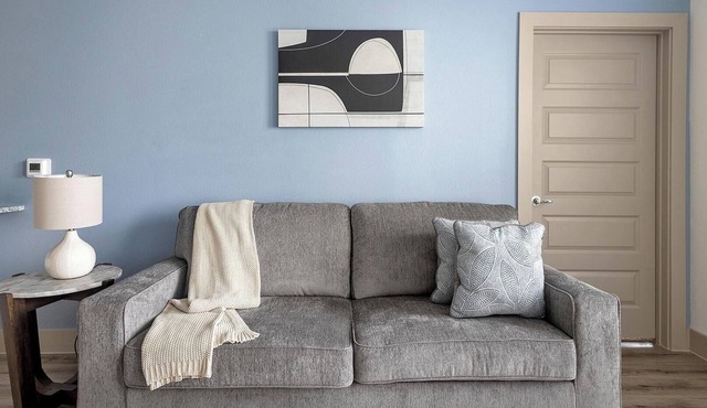 Landing | Stunning 2BD, Yoga Studio, Courtyard