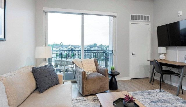 Landing | Stylish 1BD, Yoga Studio, Courtyard