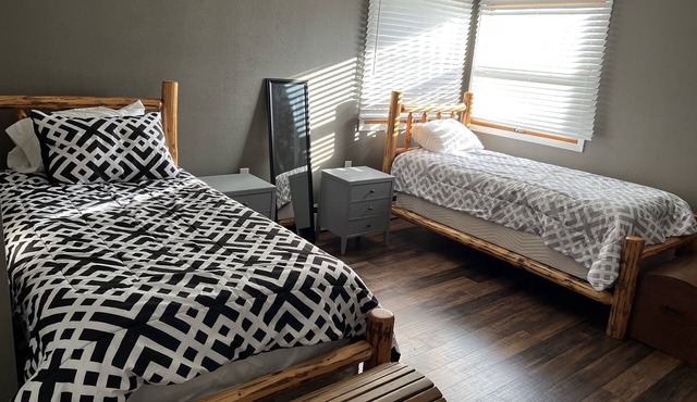 Large space and comfortable accommodations for big groups. in Garrison