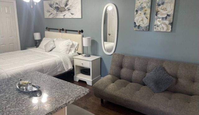 Lindo Studio en Grand Prairie