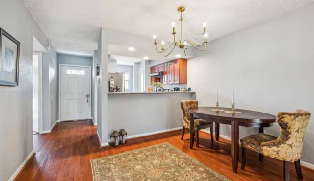 Long term -Cozy Home 2BR 1.5B by Space Center in Houston