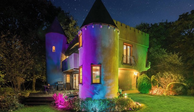 Magical Retreat at the Enchanted Vashon Castle