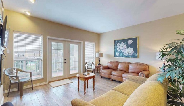 Mariner Village 108 | 2BR waterfront with on-site pool & water view
